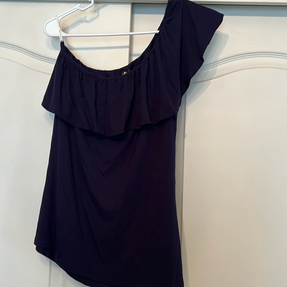 Lilly Pulitzer navy one shoulder top.